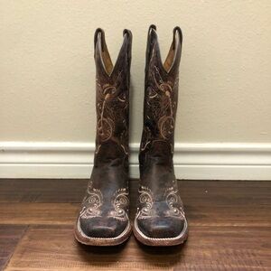 Women’s Western boots